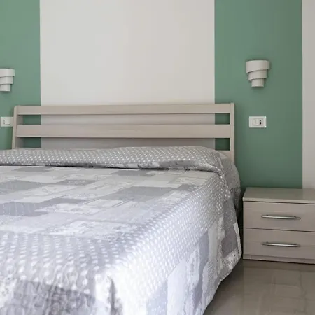 Tulipano Apartment *