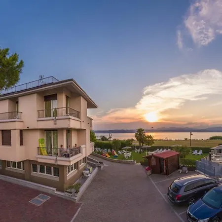 Tulipano Apartment