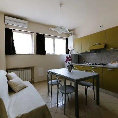 Tulipano Apartment *